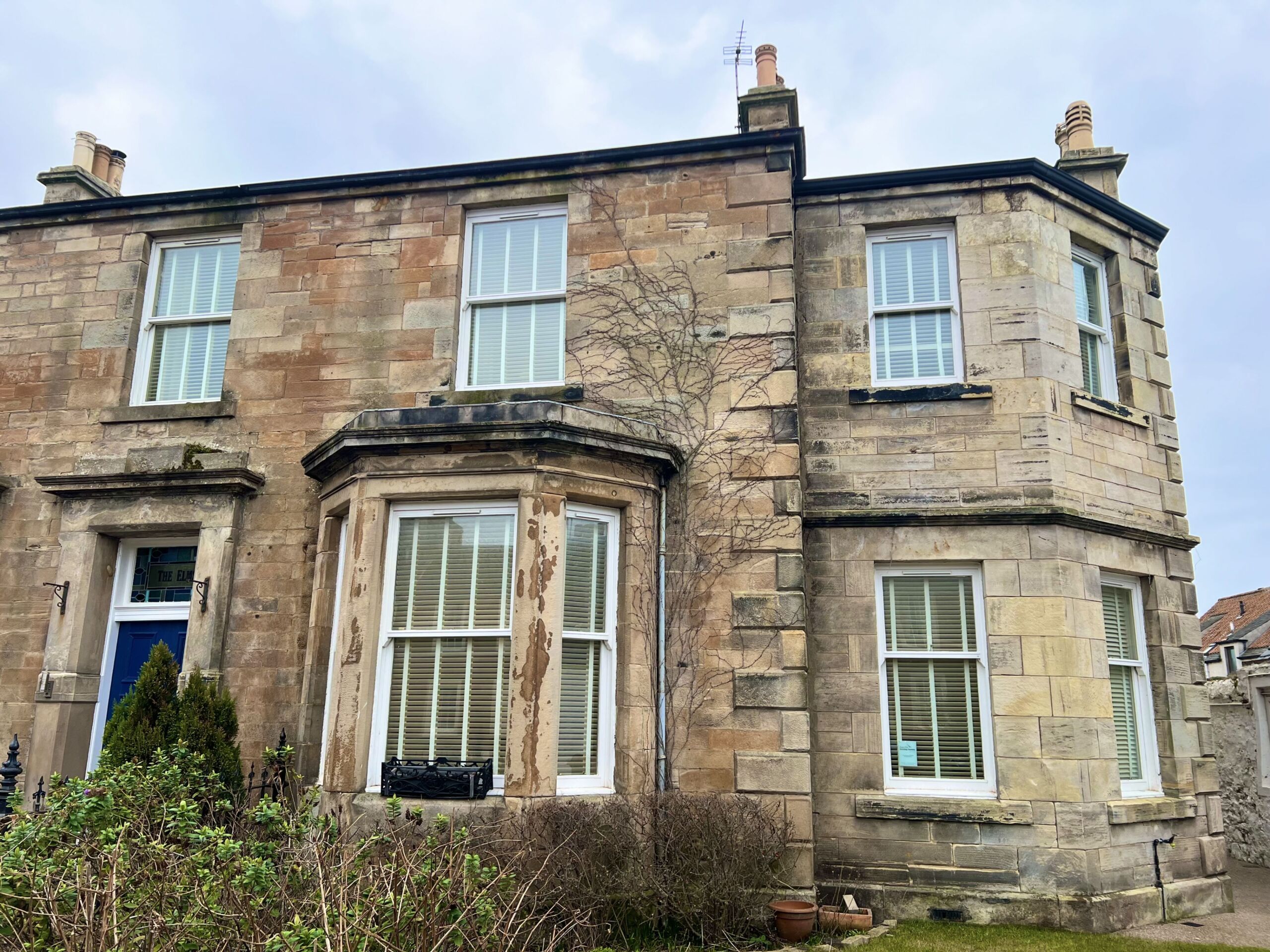 The Elms Villa and Rear Cottage