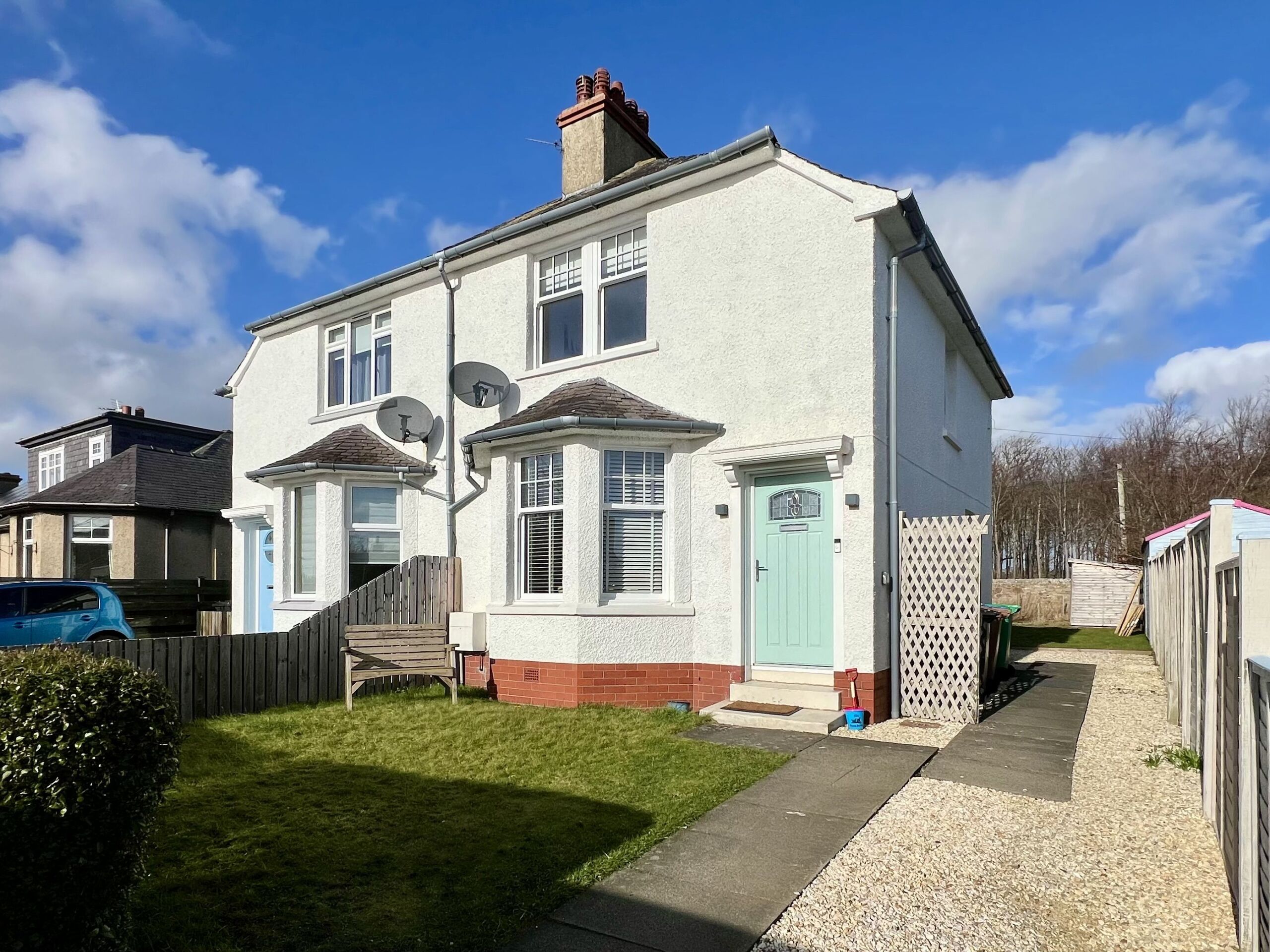 No 44 (Woodside Road)