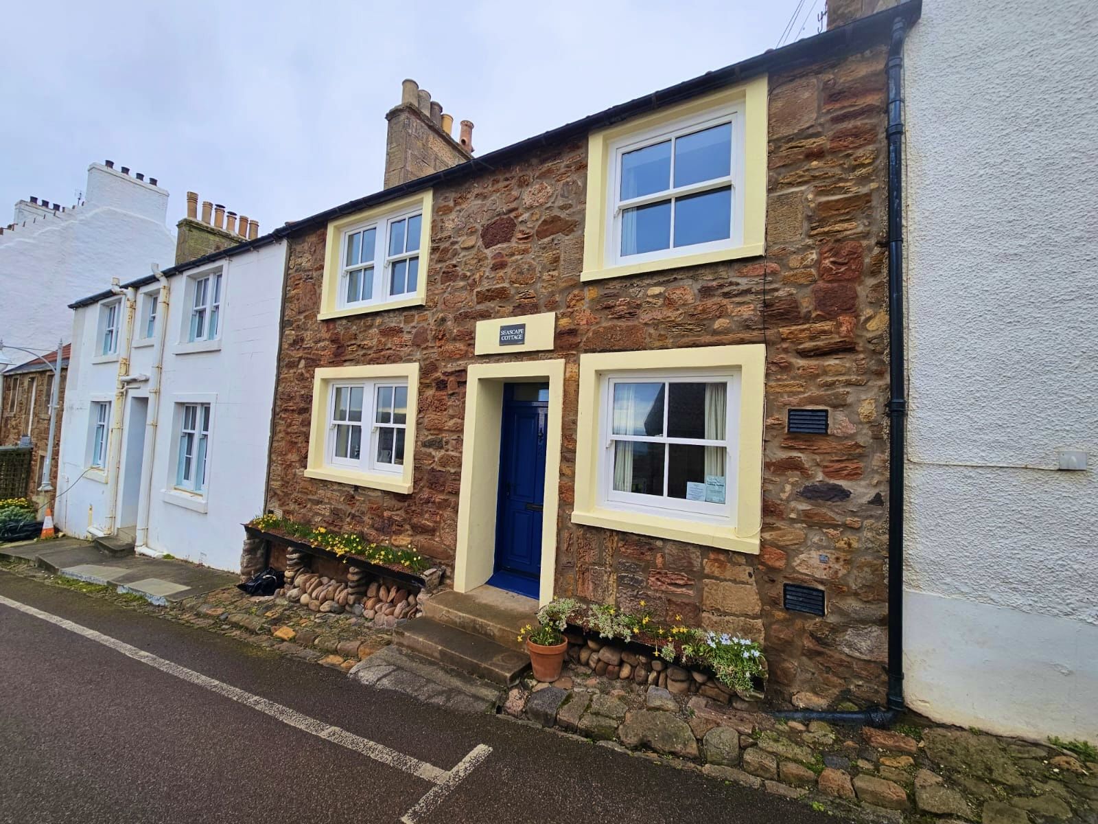 Seascape Cottage at Crail Harbour